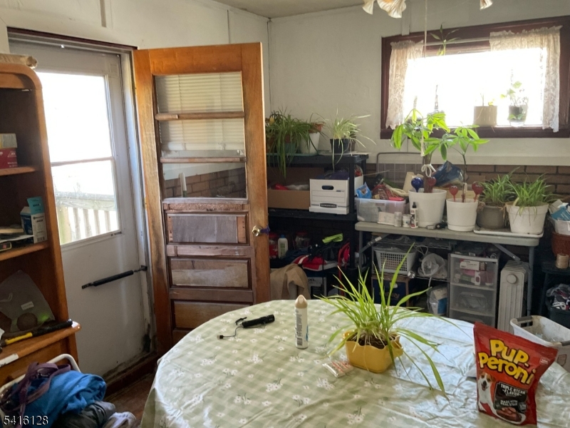 39 Alps Road Wayne, NJ 07470 - Photo 5 of 7