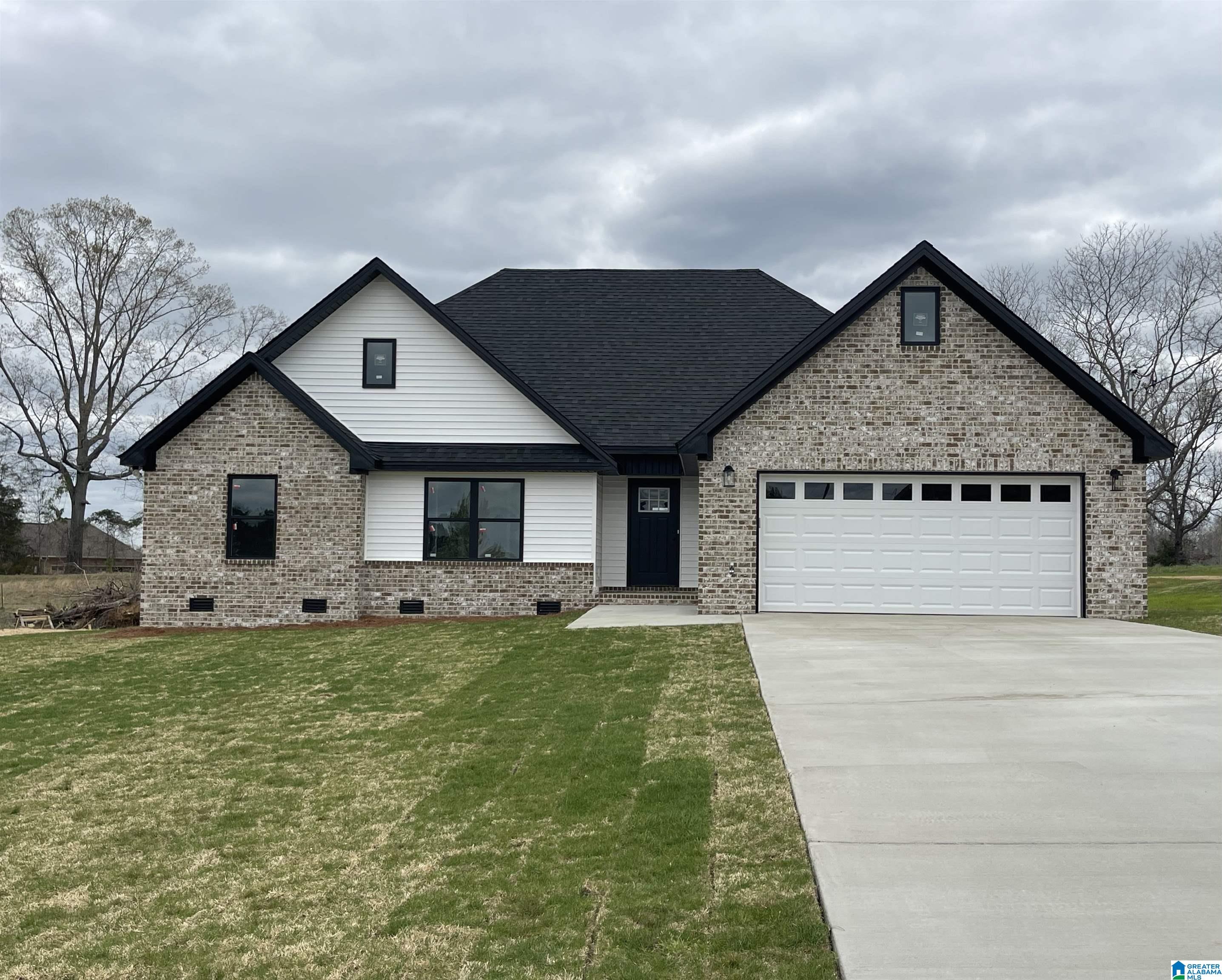 2592 County Road 81 Clanton, AL 35045 - Photo 1 of 39
