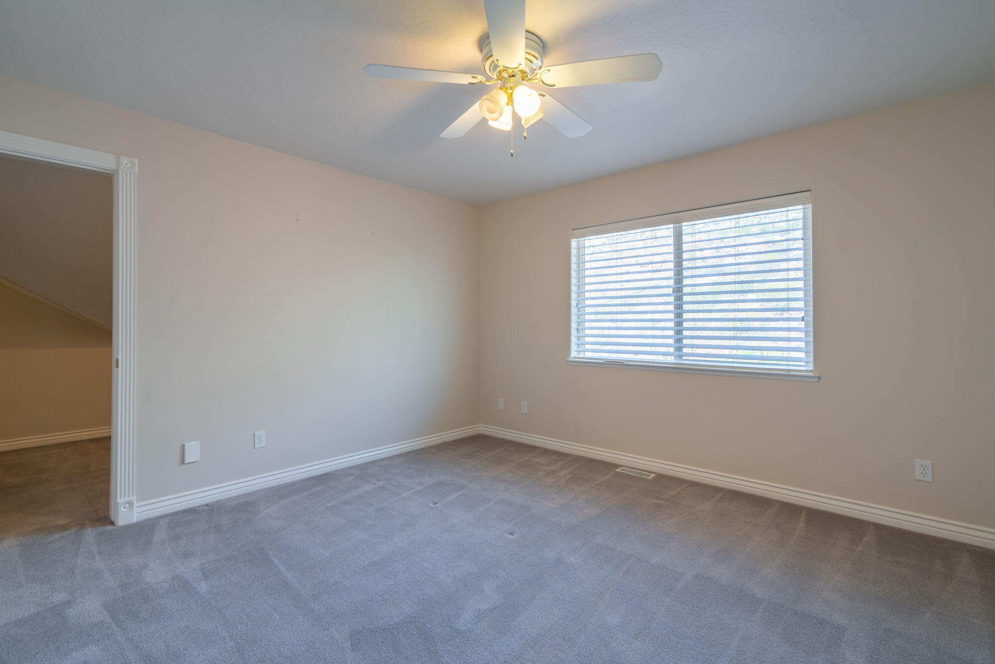 198 Shadow Point Drive St. George, UT 84770 - Photo 69 of 89 198 Shadow Point Dr-099