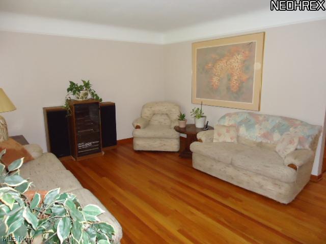 30305 Forestgrove Road Willowick, OH 44095 - Photo 2 of 11