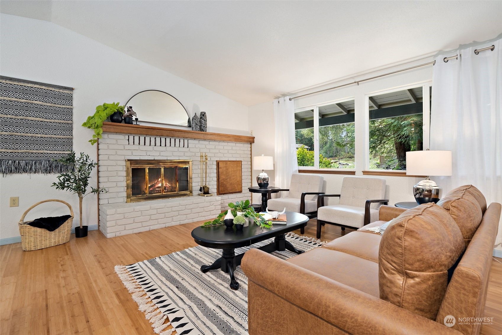 23890 Bond Road Northeast Poulsbo, WA 98370 - Photo 6 of 40 Gallery Image 6