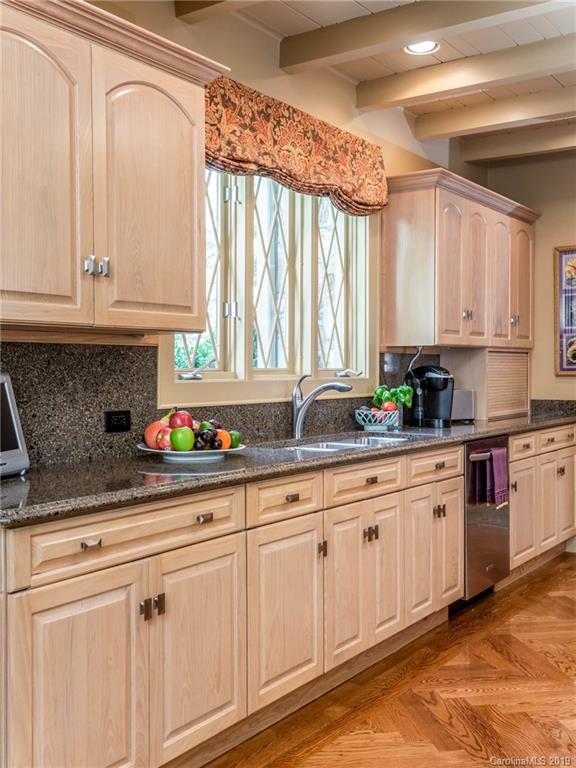 2605 Kanuga Road Hendersonville, NC 28739 - Photo 17 of 48 Gallery Image 17