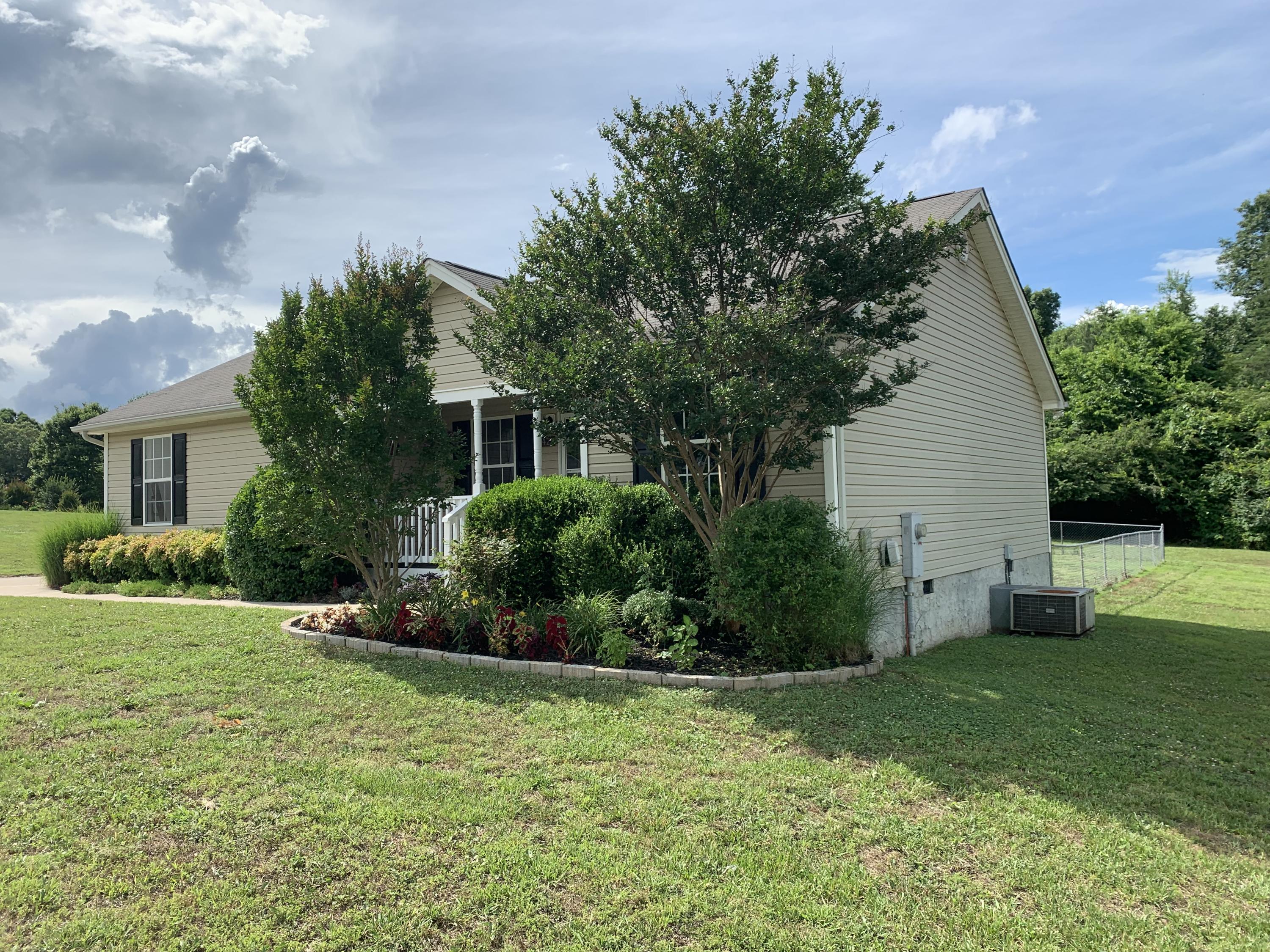 1423 Thatcher Road Soddy Daisy, TN 37379 - Photo 3 of 57 1423 Thatcher Road