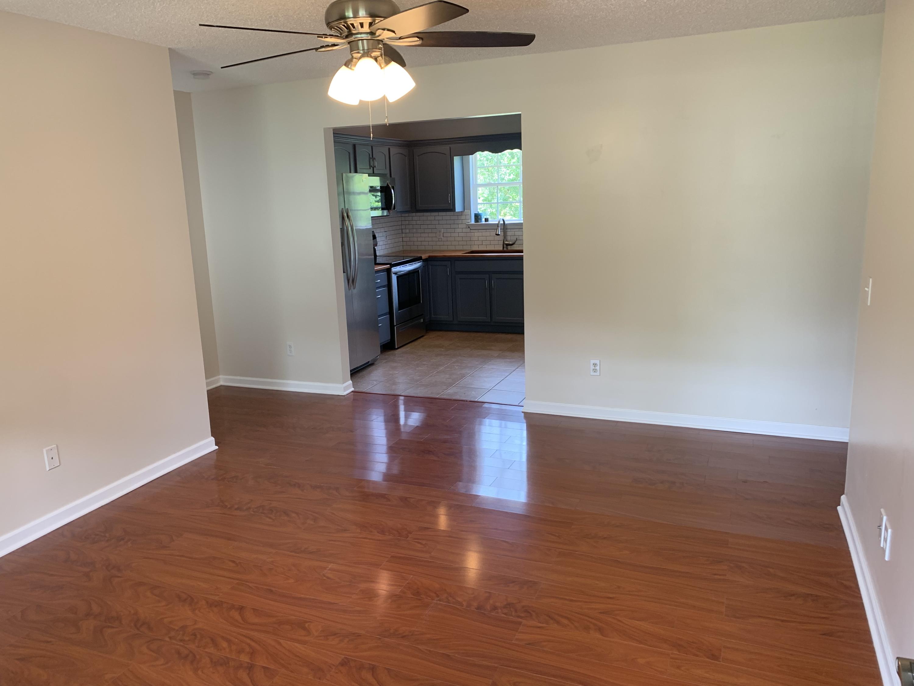 1423 Thatcher Road Soddy Daisy, TN 37379 - Photo 10 of 57 Living Room