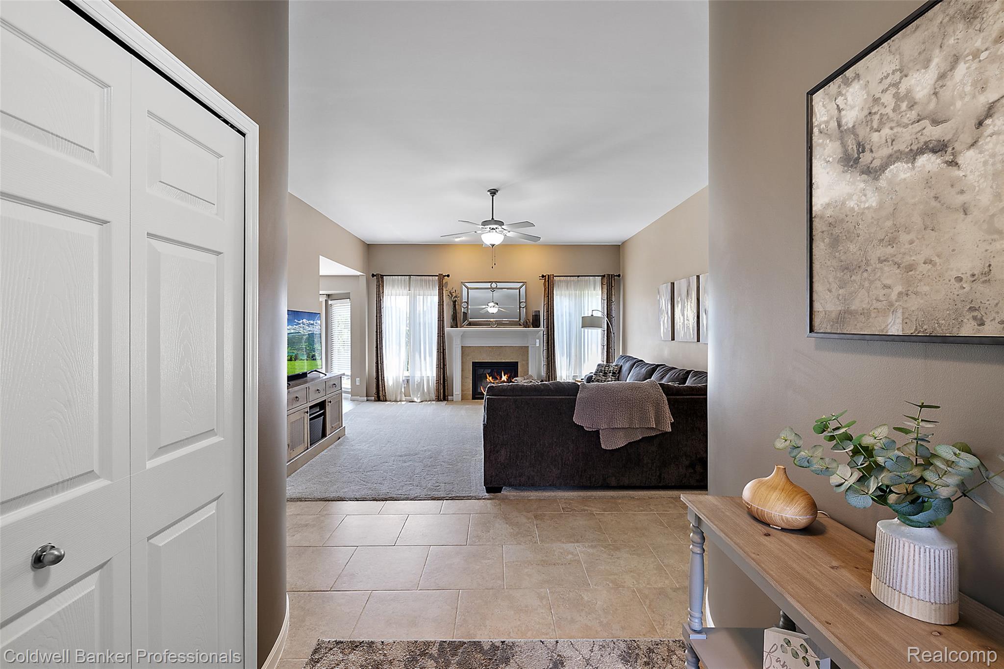 16532 Moore Park Road Macomb, MI 48044 - Photo 7 of 28