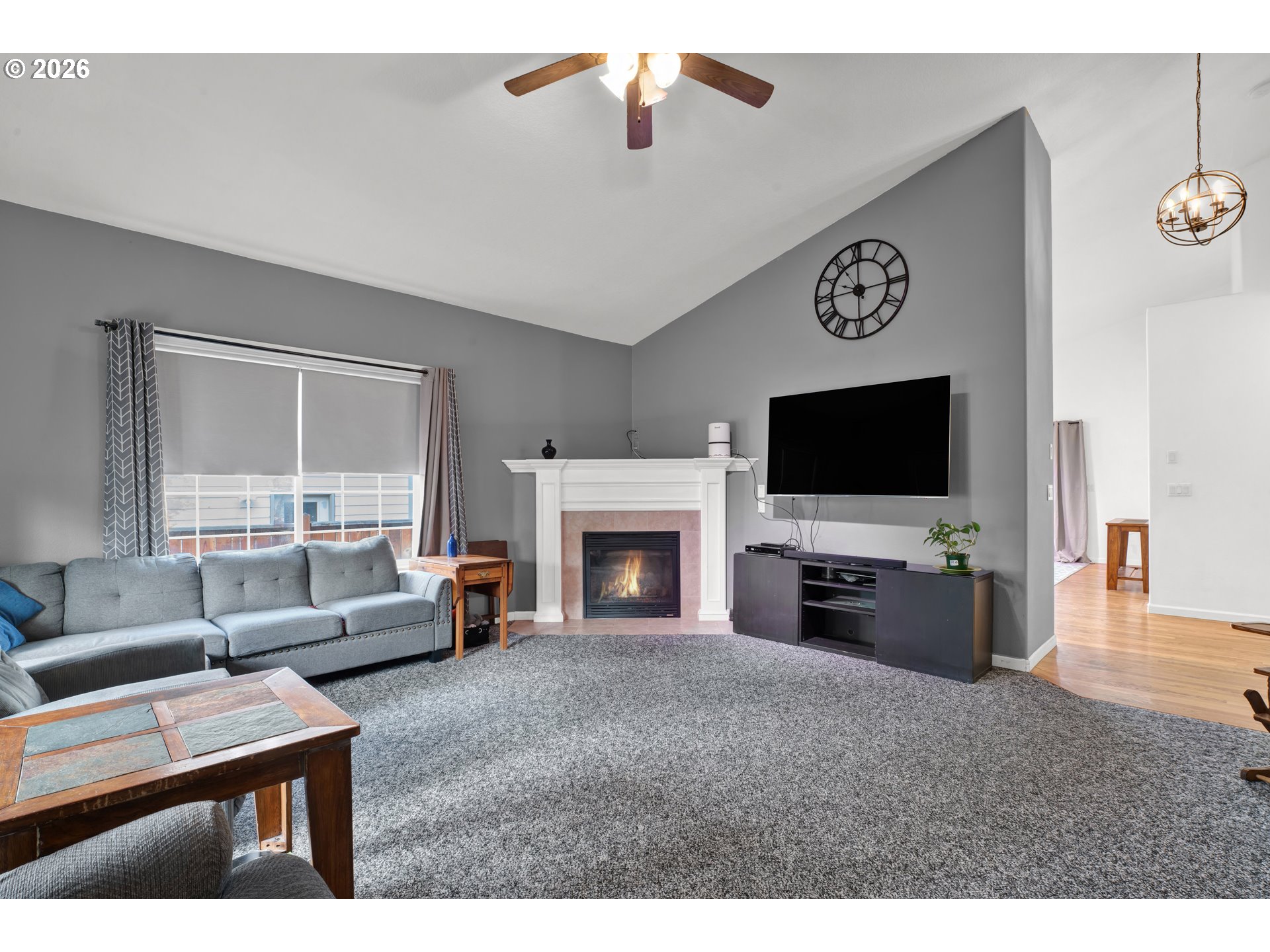3392 Falcon Drive Springfield, OR 97477 - Photo 7 of 46