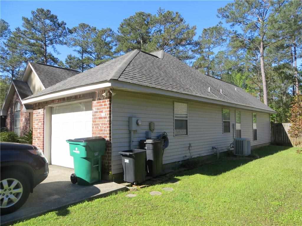 70277 Petit Road Mandeville, LA 70471 - Photo 2 of 23 Gallery Image 2