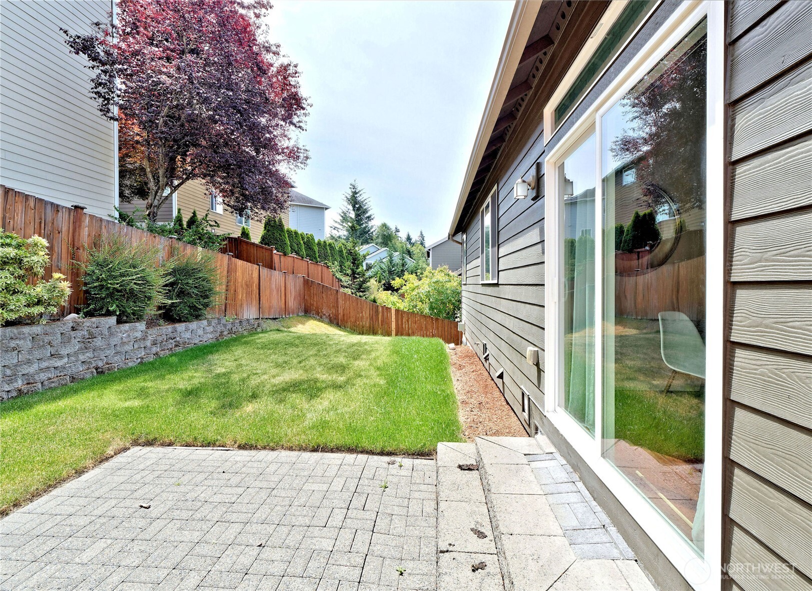 1808 Pierce Avenue Northeast Renton, WA 98056 - Photo 14 of 32