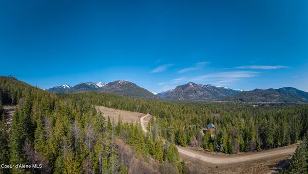 $269,000 | 940 Sled Run Trail, Clark Fork, ID 83811