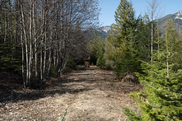 $269,000 | 940 Sled Run Trail, Clark Fork, ID 83811