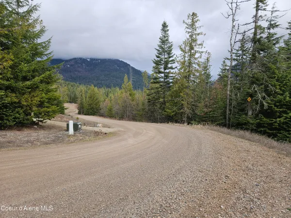 $269,000 | 940 Sled Run Trail, Clark Fork, ID 83811