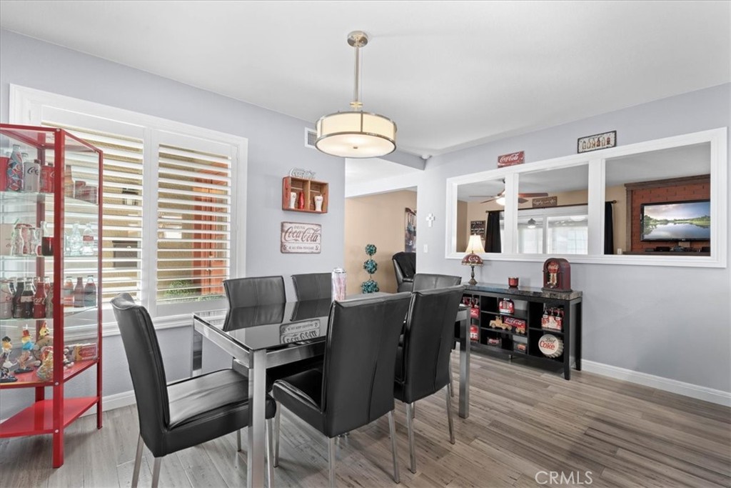6213 Academy Avenue Riverside, CA 92506 - Photo 8 of 38 Dining Area