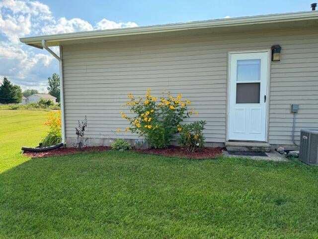 8888 Inverness Trail Road Cheboygan, MI 49721 - Photo 16 of 23 Gallery Image 16