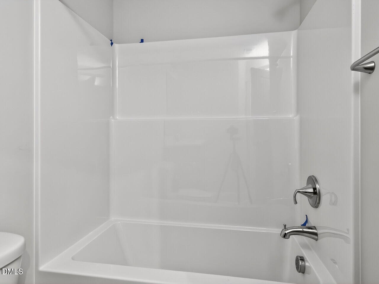 7 Tallgrass Road Pittsboro, NC 27312 - Photo 27 of 37 a close up of a bathtub
