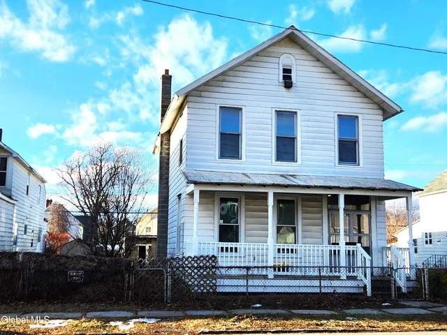 $250,000 | 769 4th Avenue, Troy, NY 12182