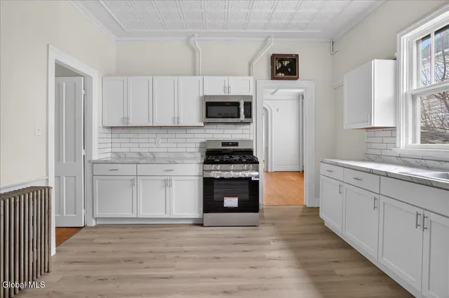 $250,000 | 769 4th Avenue, Troy, NY 12182