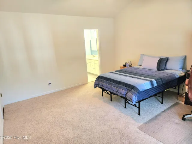 $296,000 | 107 Oak Park Drive, Benson, NC 27504