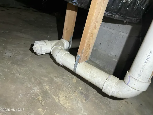 $296,000 | 107 Oak Park Drive, Benson, NC 27504