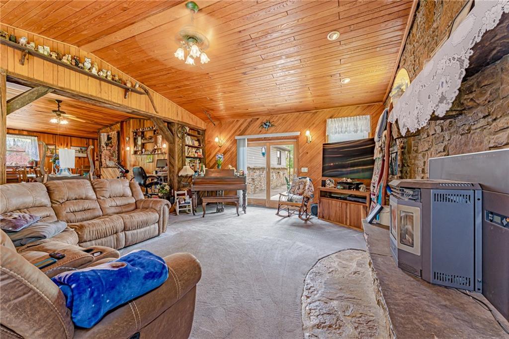 21 Ritenour Ridge Melcroft, PA 15462 - Photo 11 of 39