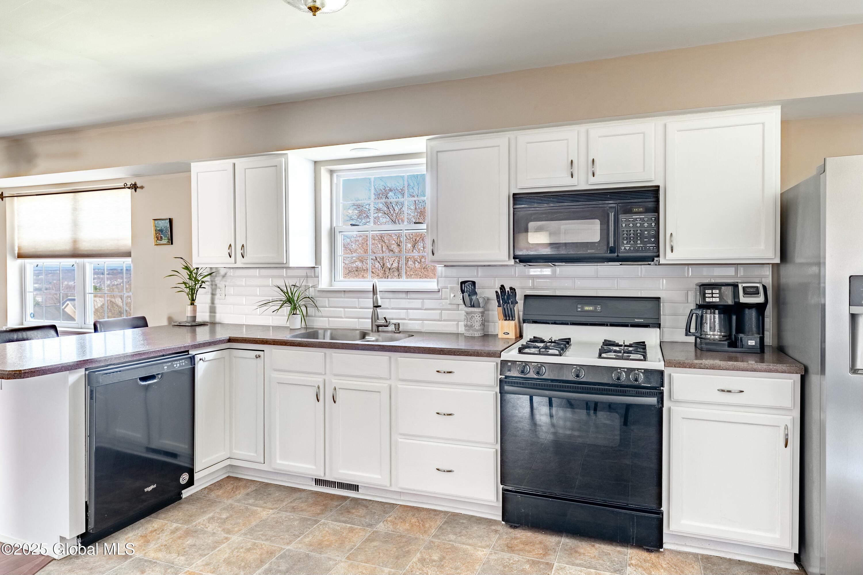 15 Red Rock Road Troy, NY 12182 - Photo 11 of 44 tempImageR54H5Z