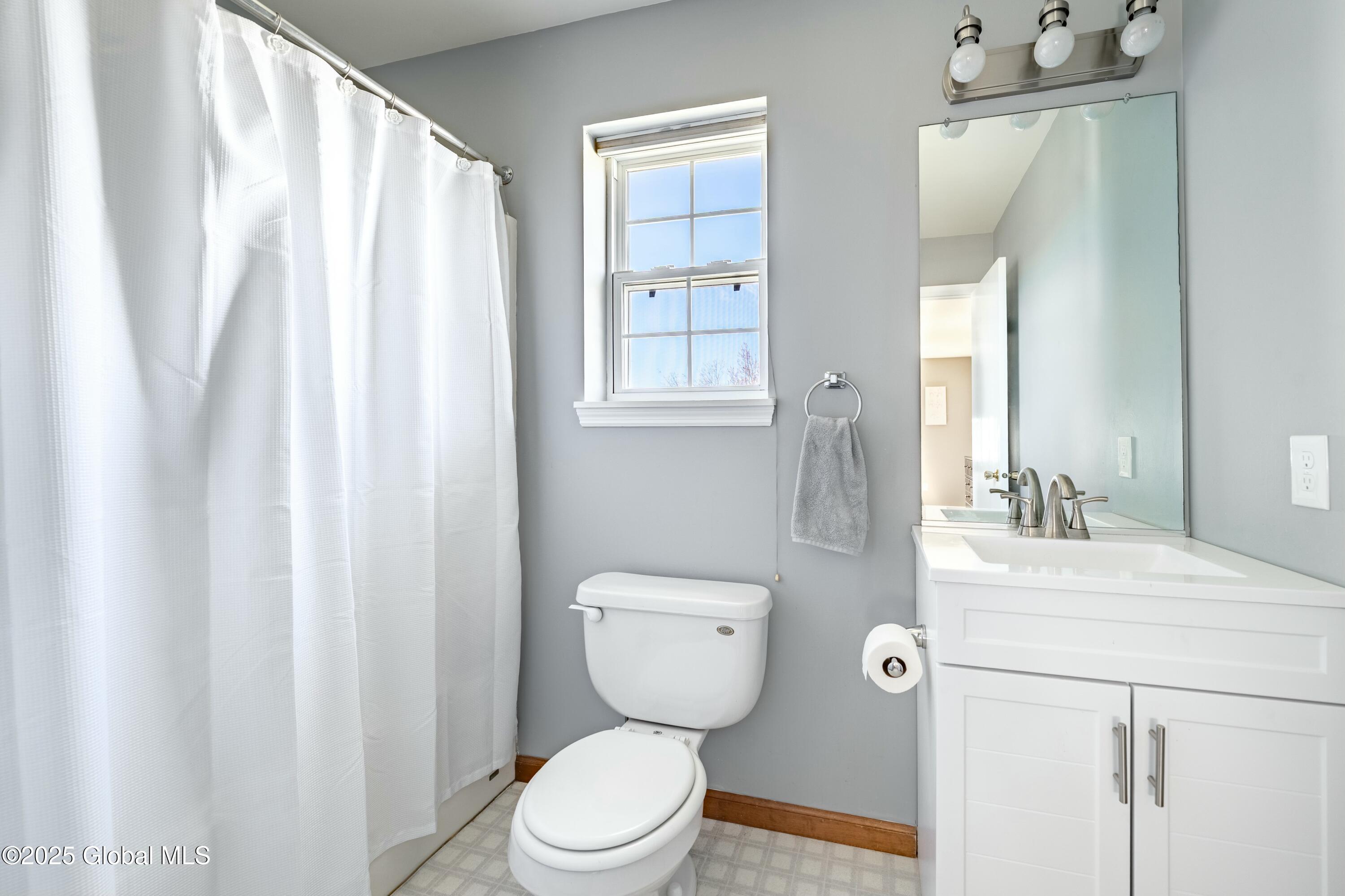 15 Red Rock Road Troy, NY 12182 - Photo 19 of 44 tempImage9FOINh