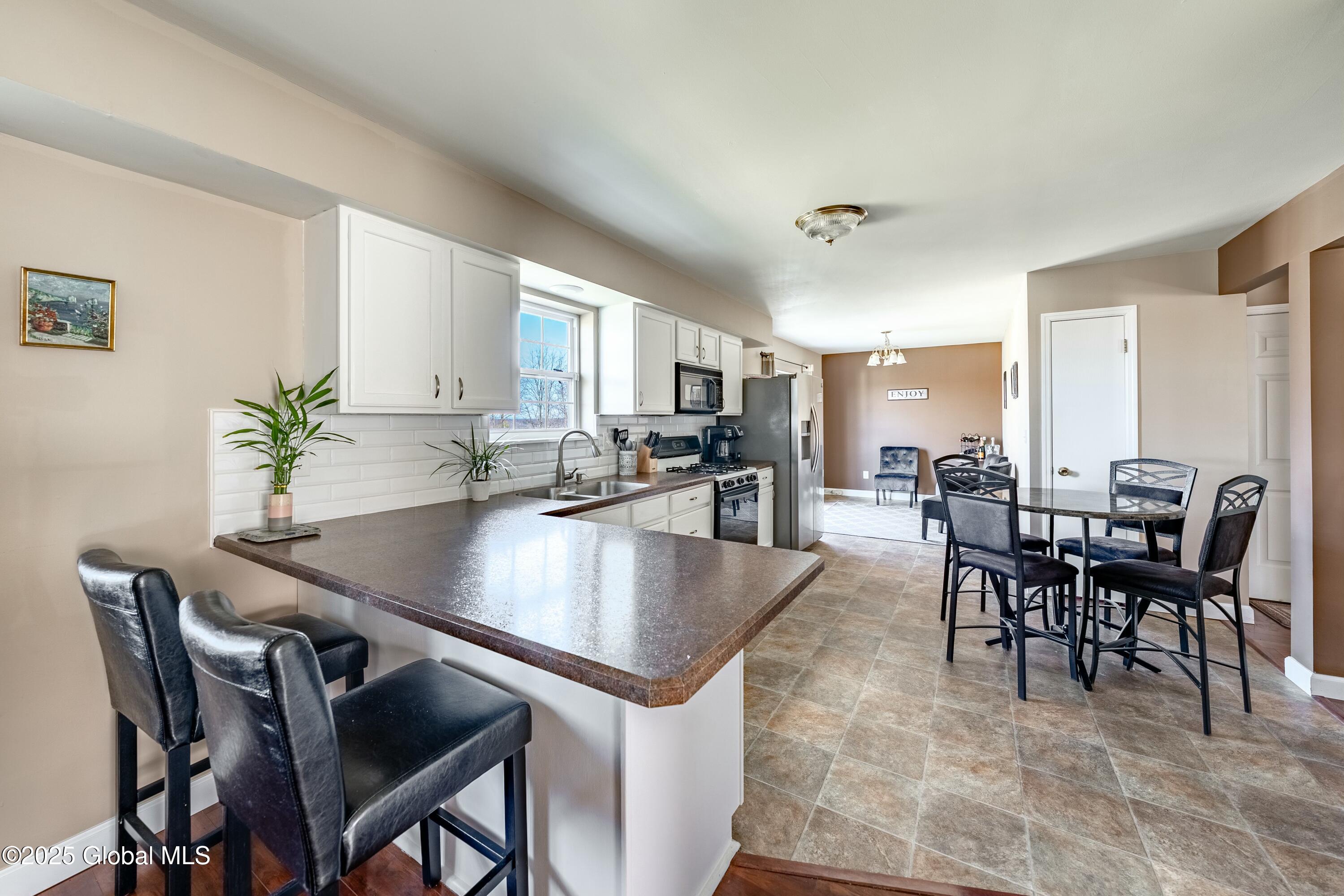 15 Red Rock Road Troy, NY 12182 - Photo 9 of 44 tempImagepdSJ7S
