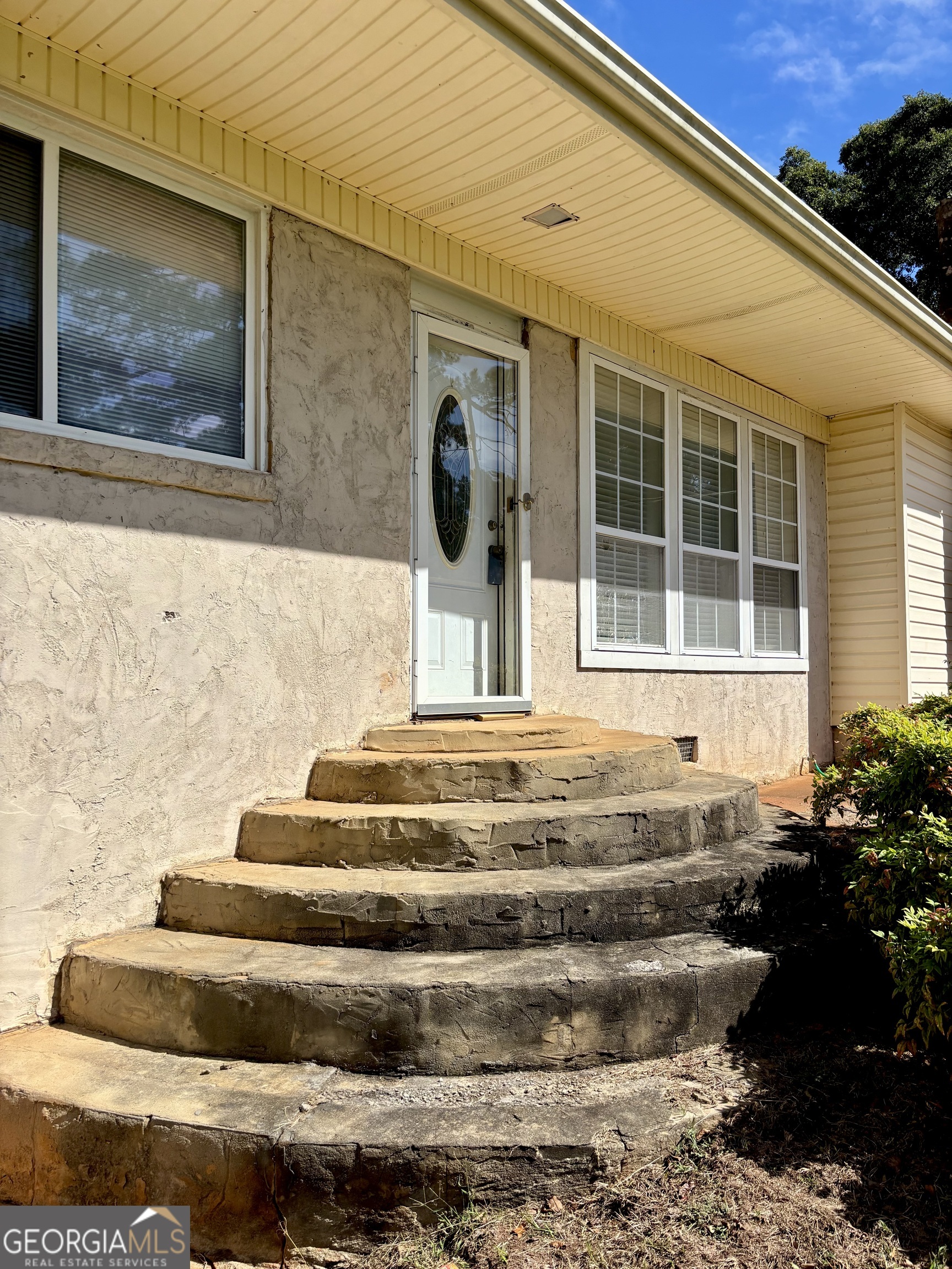 412 Denham Street Thomaston, GA 30286 - Photo 2 of 36