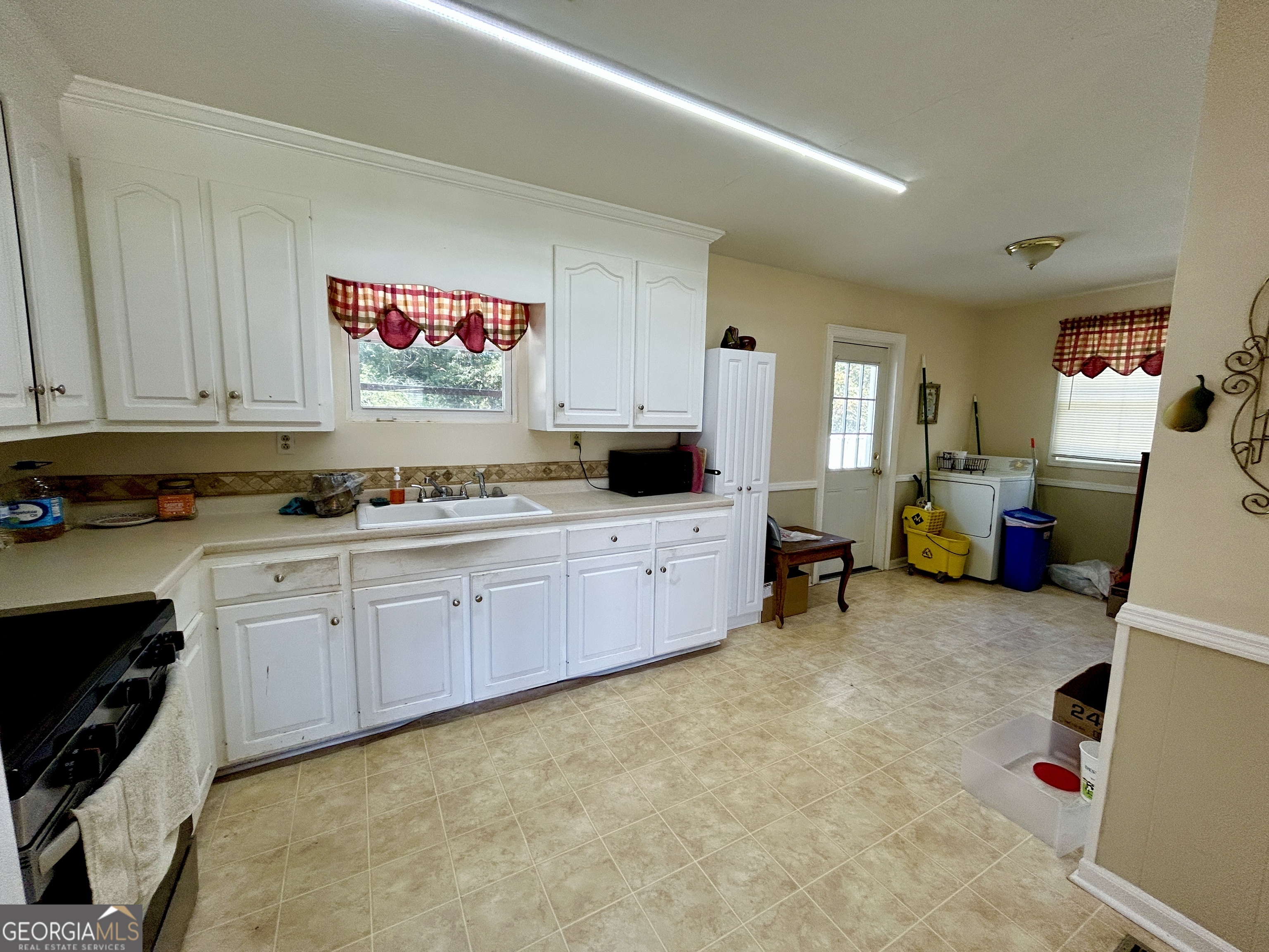 412 Denham Street Thomaston, GA 30286 - Photo 5 of 36