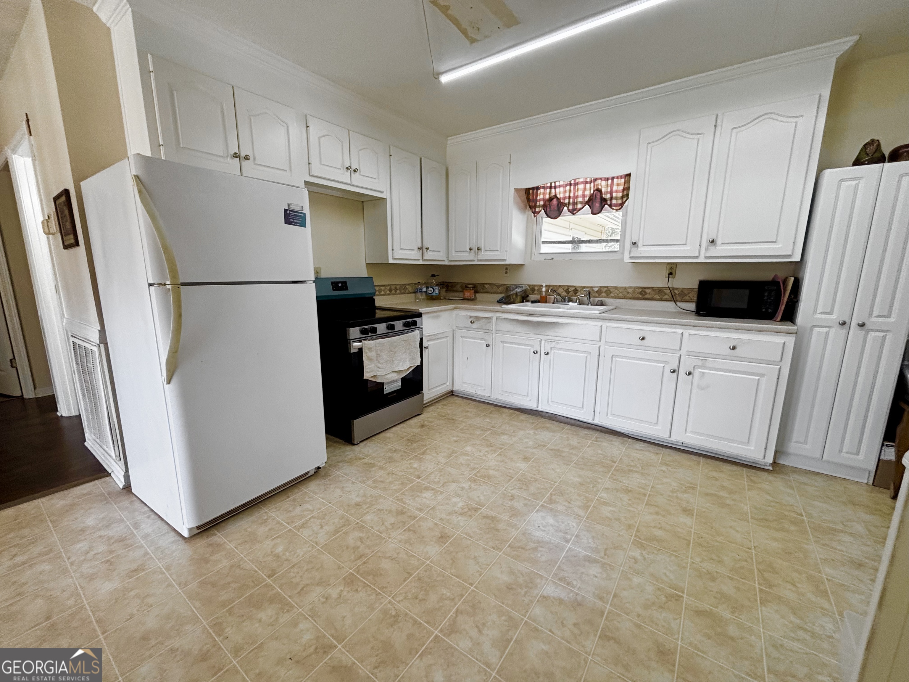 412 Denham Street Thomaston, GA 30286 - Photo 6 of 36