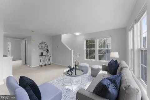 $460,000 | 9822 Maitland Loop, Bristow, VA 20136