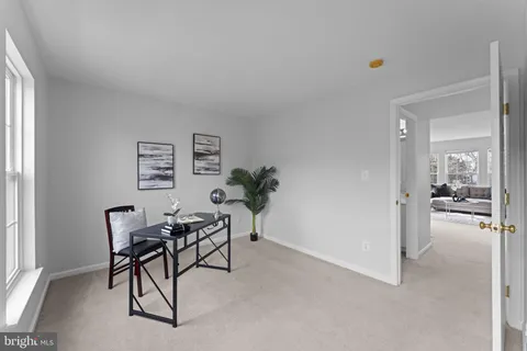 $460,000 | 9822 Maitland Loop, Bristow, VA 20136