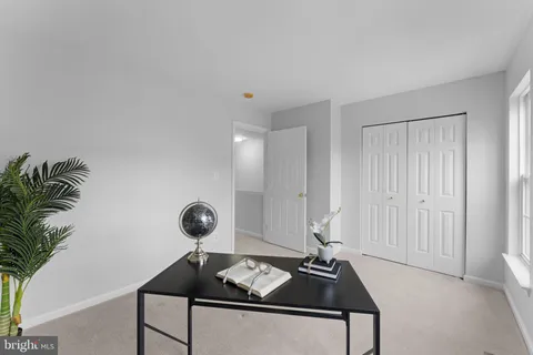 $460,000 | 9822 Maitland Loop, Bristow, VA 20136