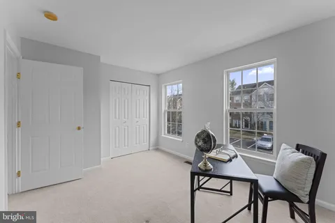 $460,000 | 9822 Maitland Loop, Bristow, VA 20136