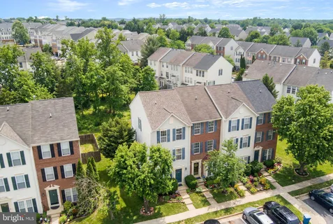 $460,000 | 9822 Maitland Loop, Bristow, VA 20136