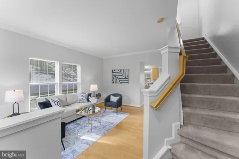 $460,000 | 9822 Maitland Loop, Bristow, VA 20136