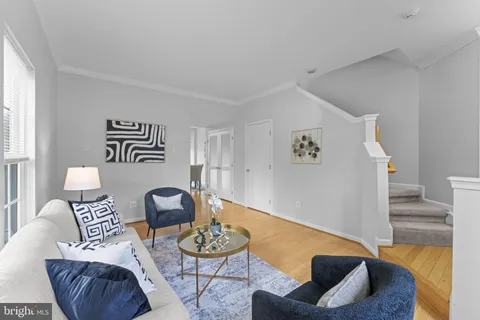 $460,000 | 9822 Maitland Loop, Bristow, VA 20136