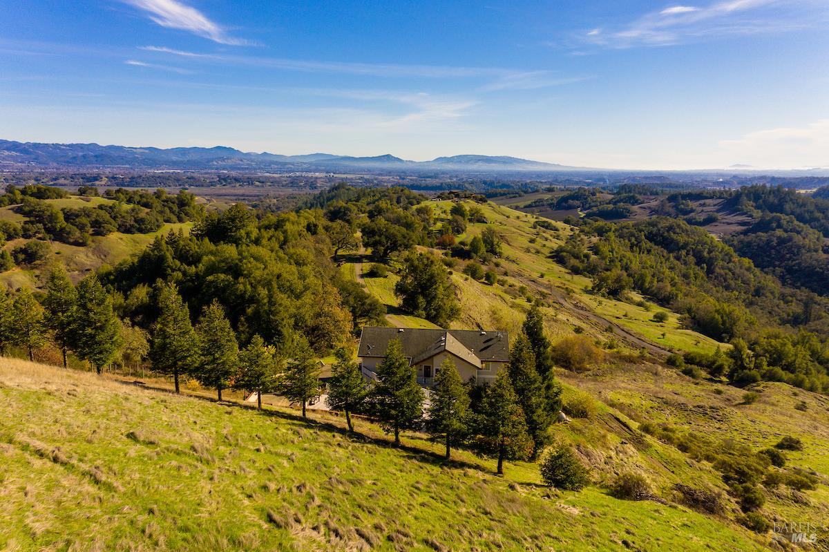 2365 Sweetwater Springs Road Healdsburg, CA 95448 - Photo 29 of 37