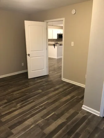 $2,000 | 3542 Douglass Avenue, Memphis, TN 38111