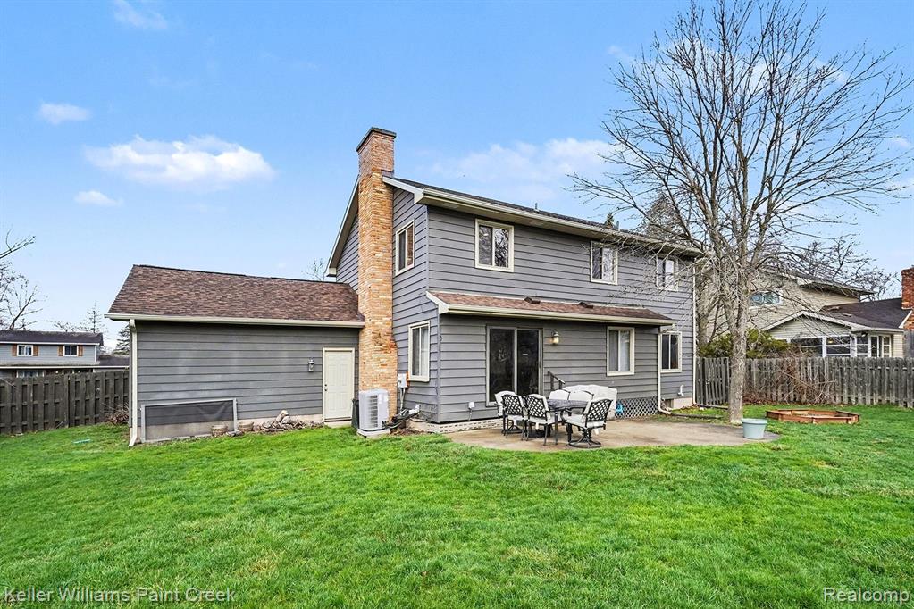 5446 Old Franklin Road Grand Blanc, MI 48439 - Photo 31 of 33
