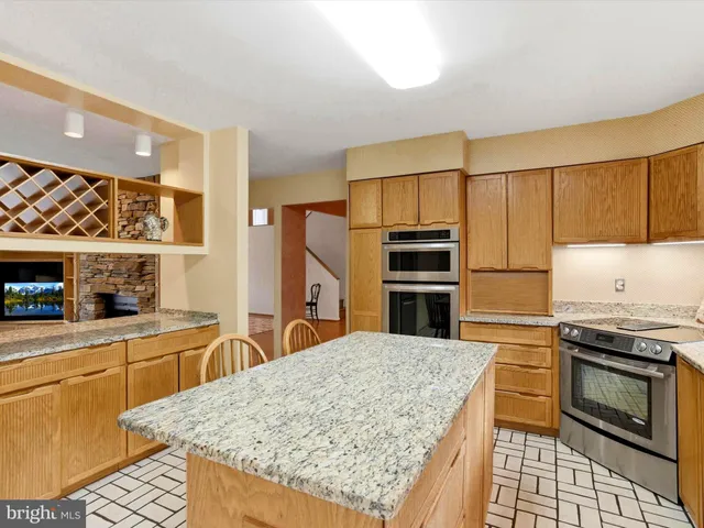 $649,819 | 11006 Valley Heights Drive, Owings Mills, MD 21117