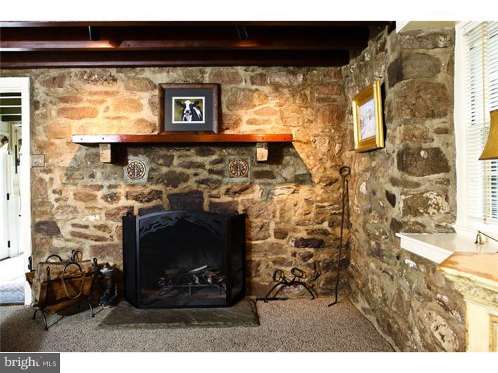 7053 Upper York Road New Hope, PA 18938 - Photo 8 of 25