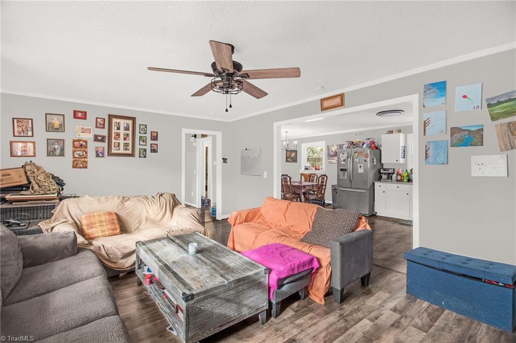 633 Burney Road Asheboro, NC 27205 - Photo 8 of 26