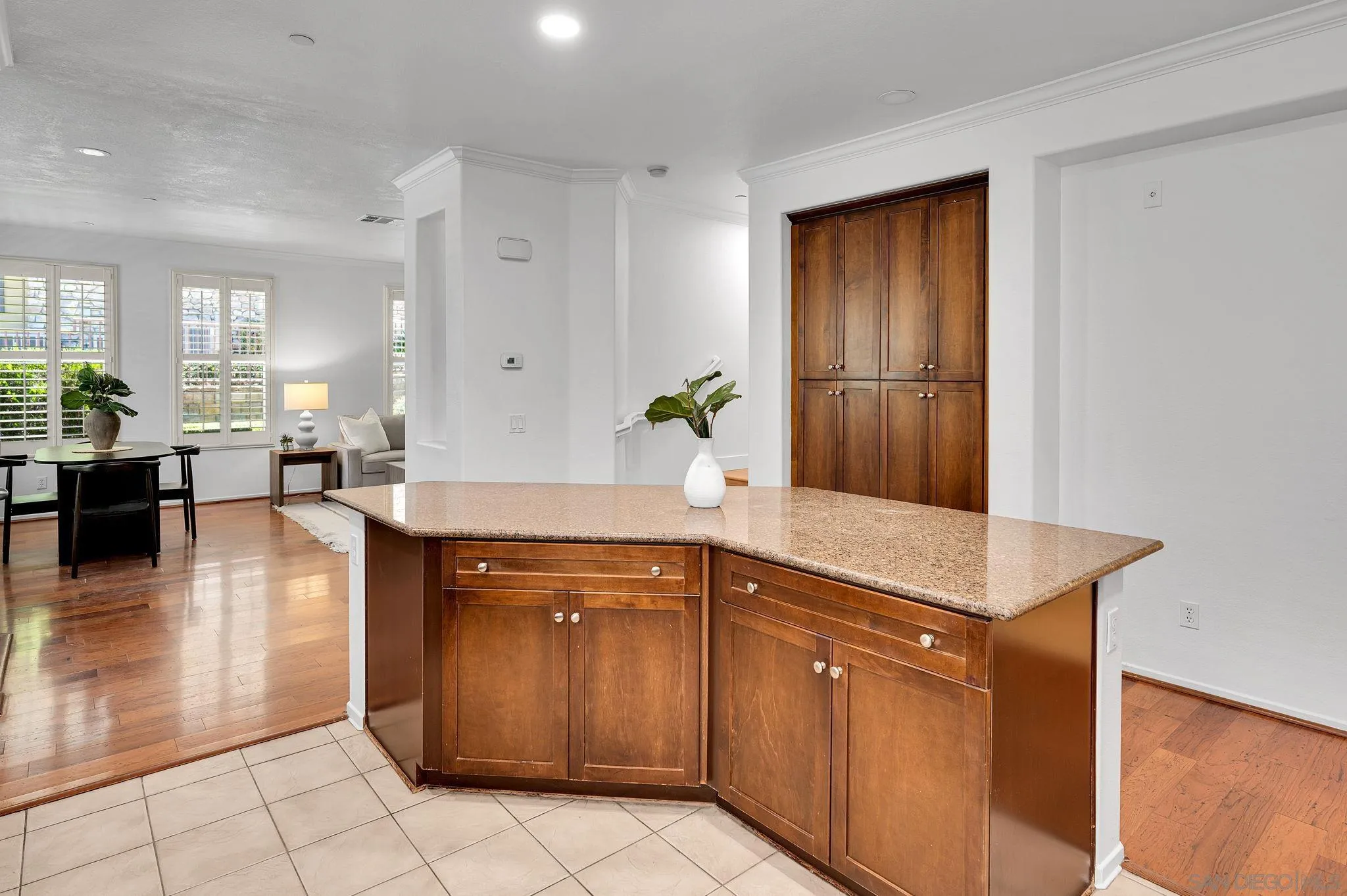 1205 Calabria Street Santee, CA 92071 - Photo 13 of 38