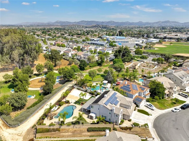 $1,225,000 | 42587 Sherry Lane, Murrieta, CA 92562