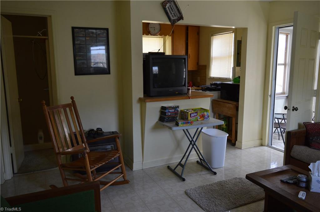 1440 Wildlife Road Mount Airy, NC 27030 - Photo 5 of 17 Gallery Image 5