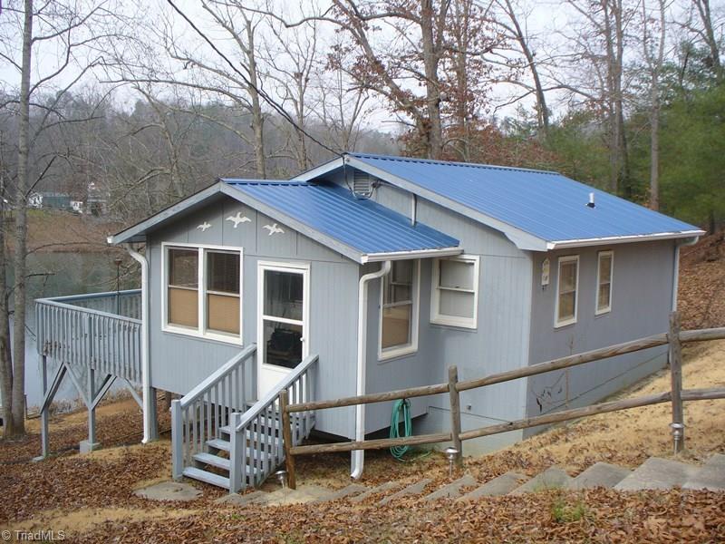1440 Wildlife Road Mount Airy, NC 27030 - Photo 10 of 17 Gallery Image 10