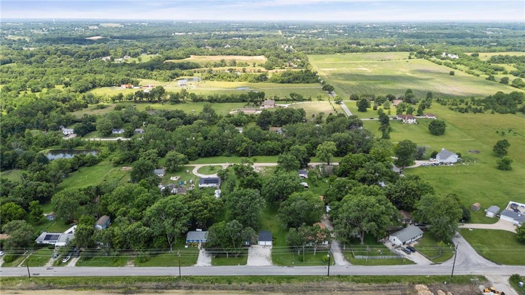 18710 South Mullen Road Belton, MO 64012 - Photo 48 of 55