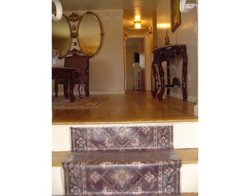 6 Eastmont Road Boston, MA 02136 - Photo 4 of 18