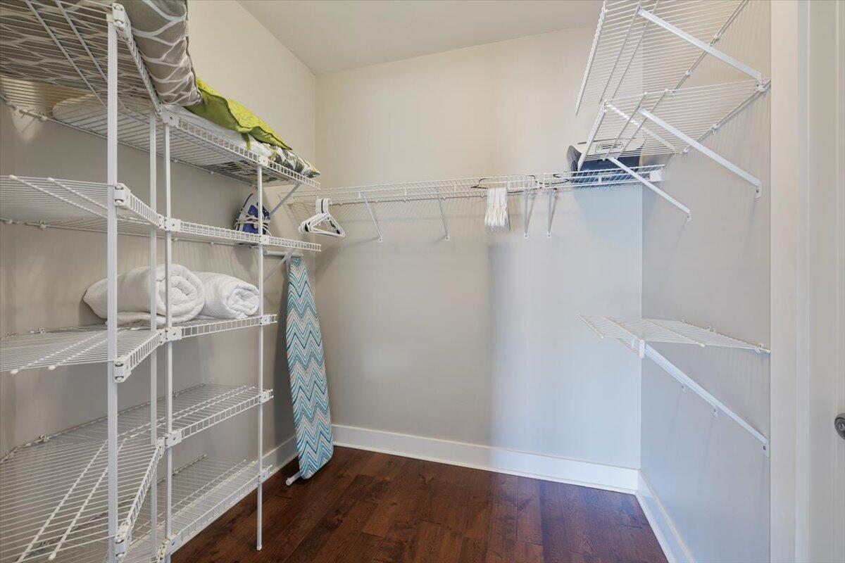 3581 Waverly Circle Destin, FL 32541 - Photo 25 of 33 a view of an empty walk in closet