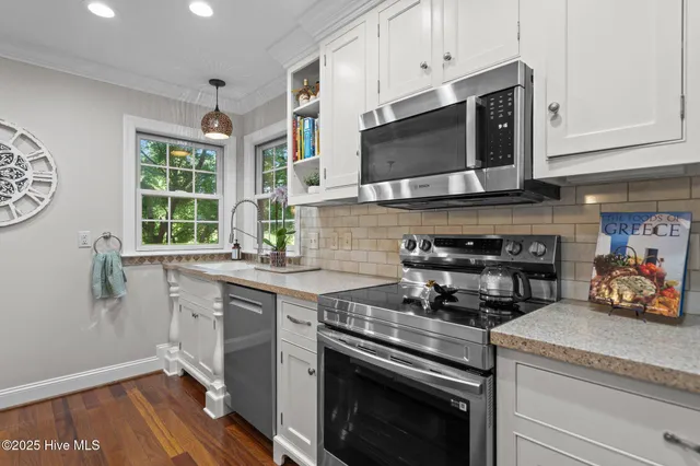 $520,000 | 214 Legacy Woods Drive, Wallace, NC 28466